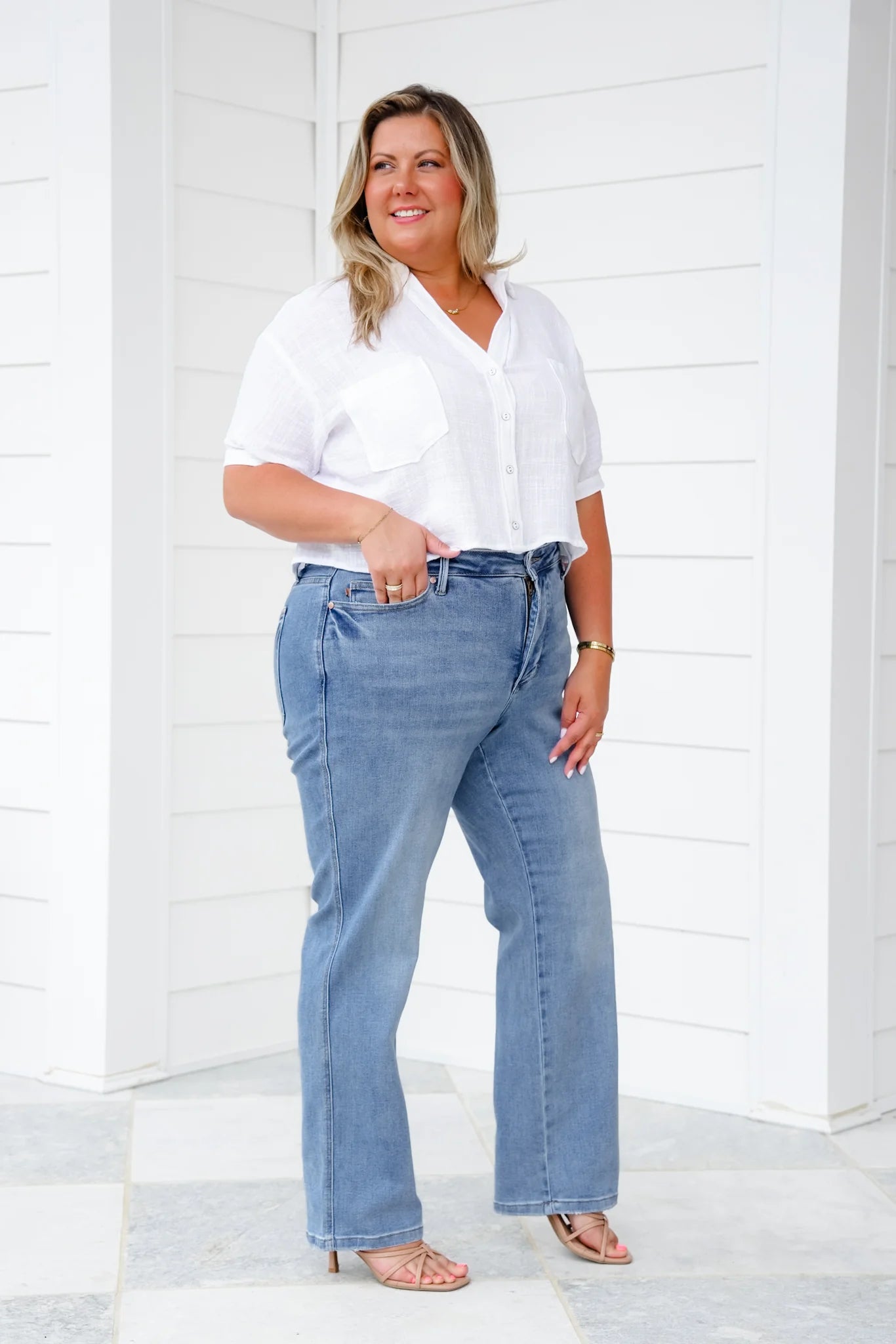Mid Rise Straight Leg Jeans