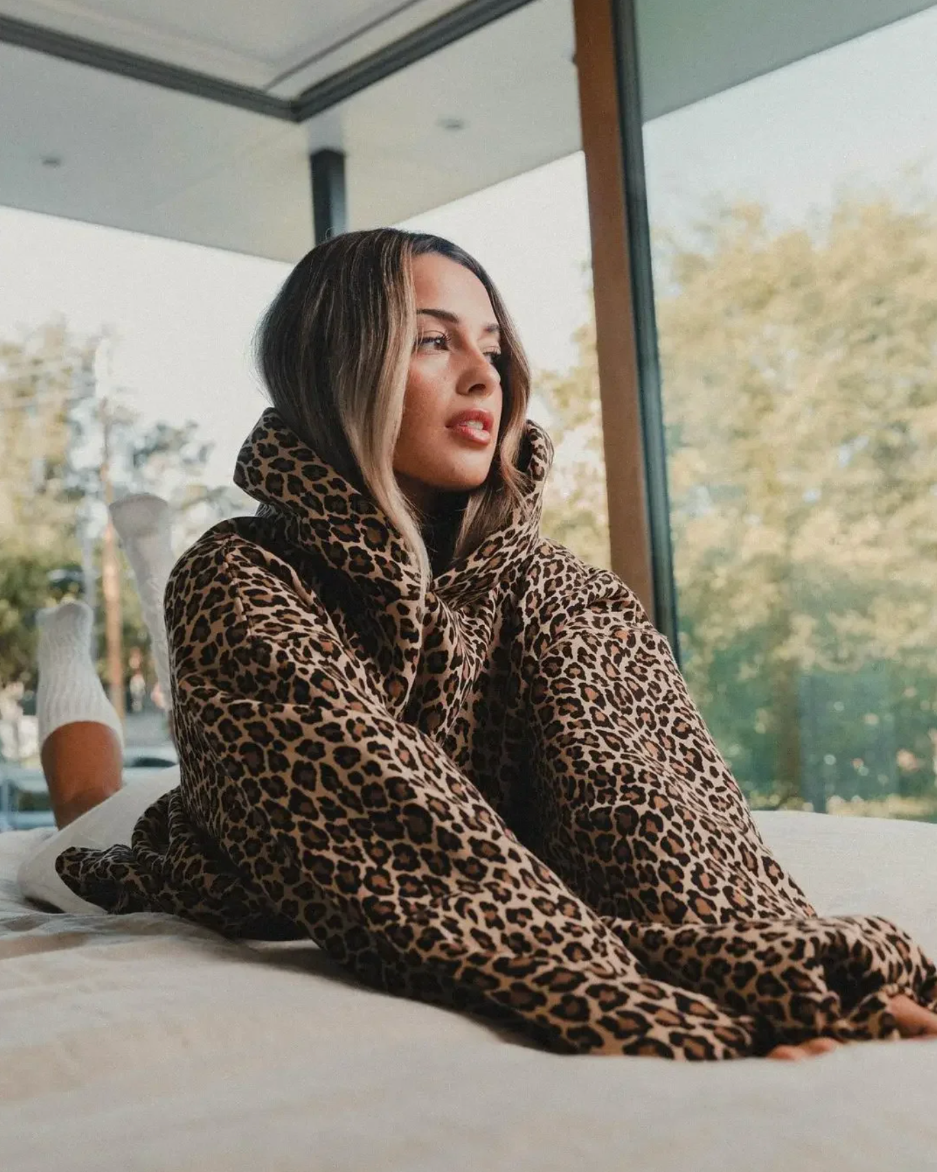 VIRAL LEOPARD HOODIE